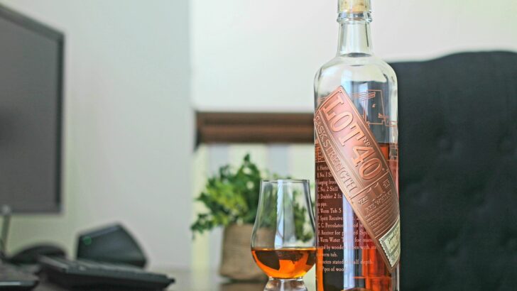 Lot No. 40 Cask Strength 11 Year Old Rye Whisky Review