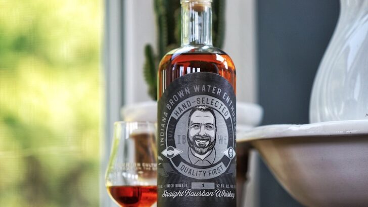 IBWE Straight Bourbon Whiskey Review – Batch 1, 2021