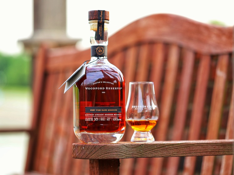 Woodford Reserve Very Fine Rare secondary pic